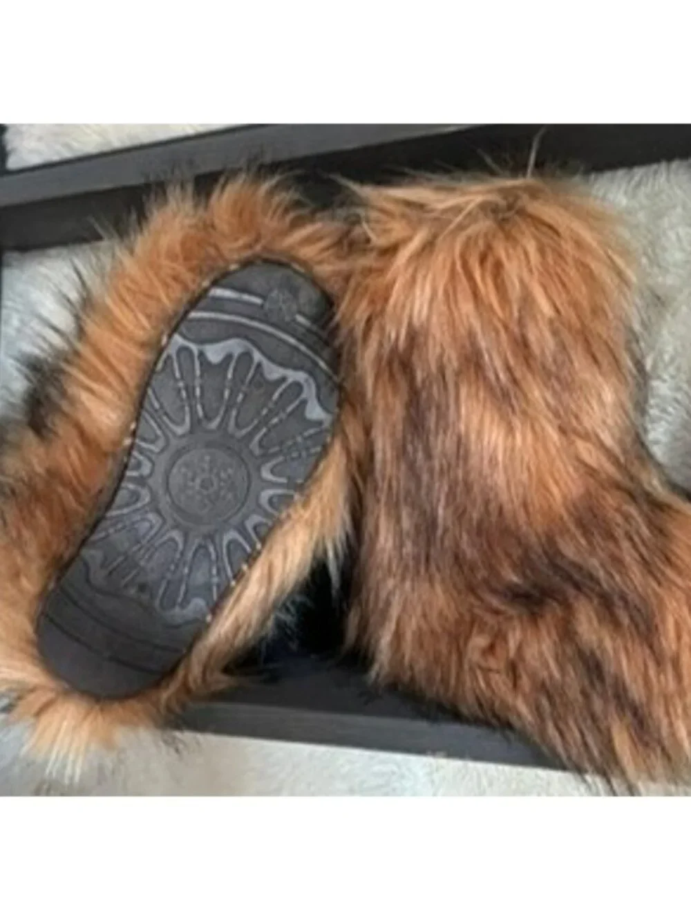 🤎 Women’s Brown Faux Fur Mukluk Boots Size 9.5 / EU 40 – NWOT